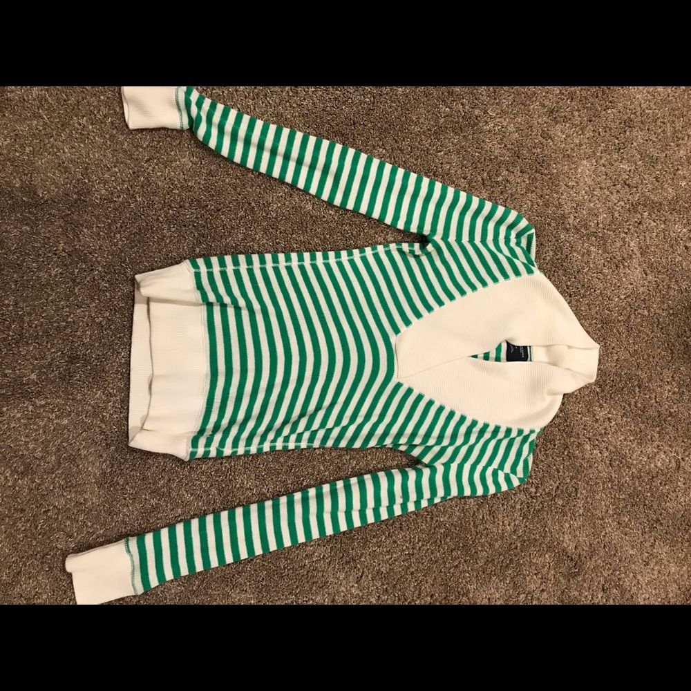 American eagle sweater